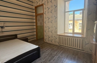 Продам свою 2х. ком.кв. в центре Одессы 