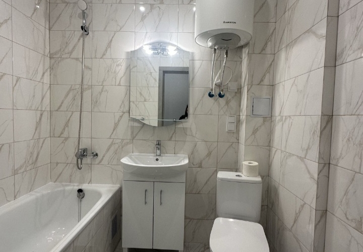 Акварель 2, 6й этаж , Тёплая квартира,  с документами от хозяина.  фото 2