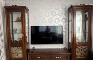 Дом с генератором ! Красивая квартира готова!! Заходи и живи. ) 