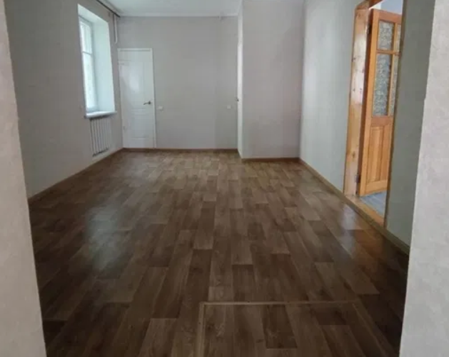 -2 комн. ул. В. Стуса 1/2- фото 3