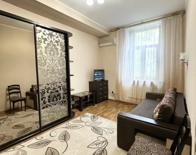 *2 комн 39т 6 ст. Б. Фонтана 2/2- фото 1