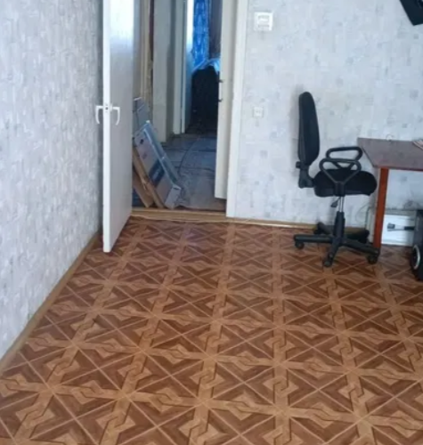 -4 комн Махачкалинская 2/10- фото 1