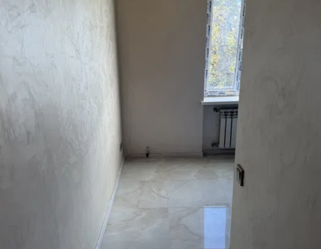 -1 комн 35т Краснова 9 эт 5/5- фото 10