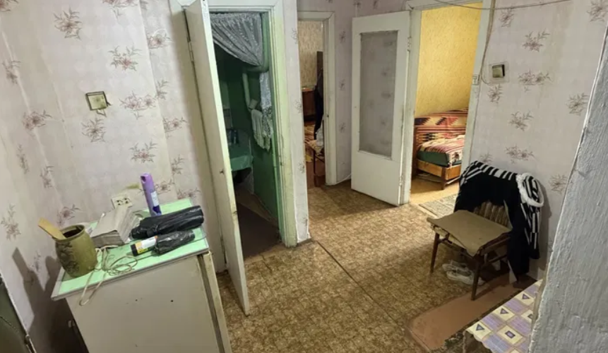 -1 комн 29.5т 39 кв м Бочарова 13 эт 4/16- фото 3