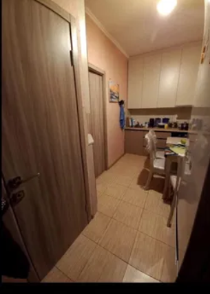 -1 комн 26т 27 кв м Лазарева 21 эт 2/2- фото 1