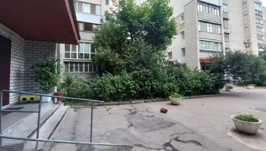 *4 комн 127т 76 кв м 6 станция БФ эт 2/9* фото 4