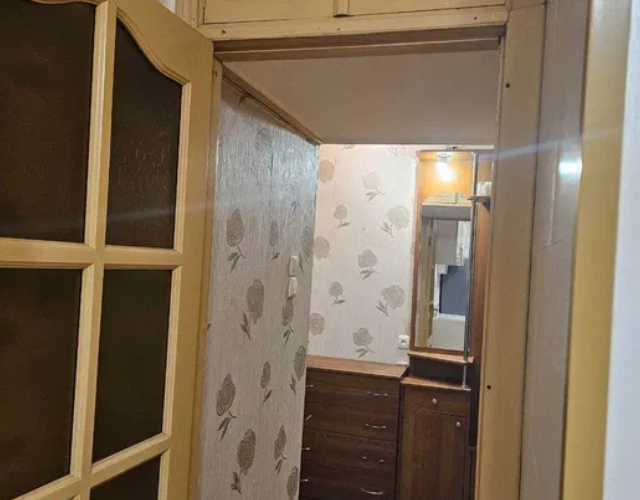 -3 комн 40 т 54 кв м Королёва 14 эт 1/5- фото 5