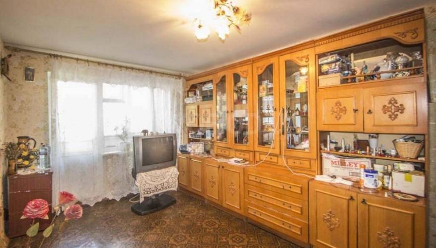 Продам 4-х комнатную квартиру на ул. Генерала Бочарова фото 7