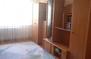 Продам 1-комнатную квартиру на Таирово. большая лоджия