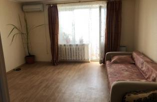 Продам срочно 4-х комнатную квартиру на посёлке Котовского