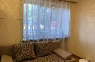  Продам 1 комнатную квартиру-студию возле Ивановского моста. 