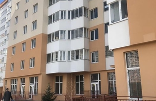 Продам 3-х комнатную квартиру в Радужном